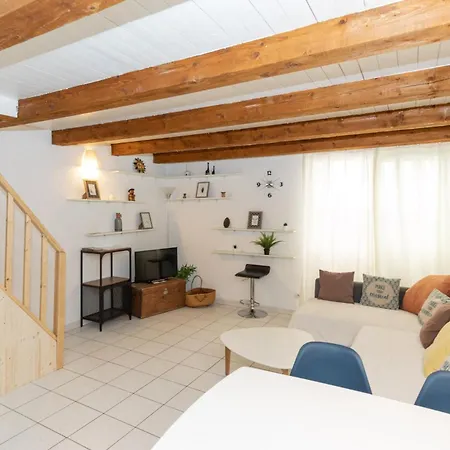 Loc'Apparts Montpellier Room photo